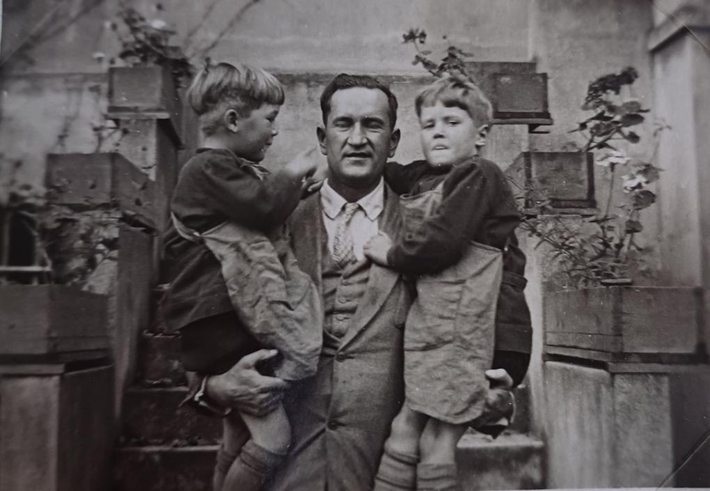 Baron von Stietencron with two of his sons, circa 1930 (von Stietencron family photo)